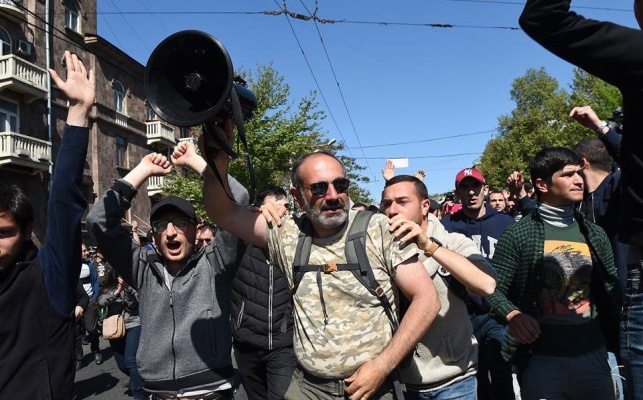 Пашинян: Я хочу, чтобы Серж Саргсян наконец-то раскрыл глаза и увидел - армянский народ в Армении, Арцахе и Диаспоре хочет, чтобы он ушел 