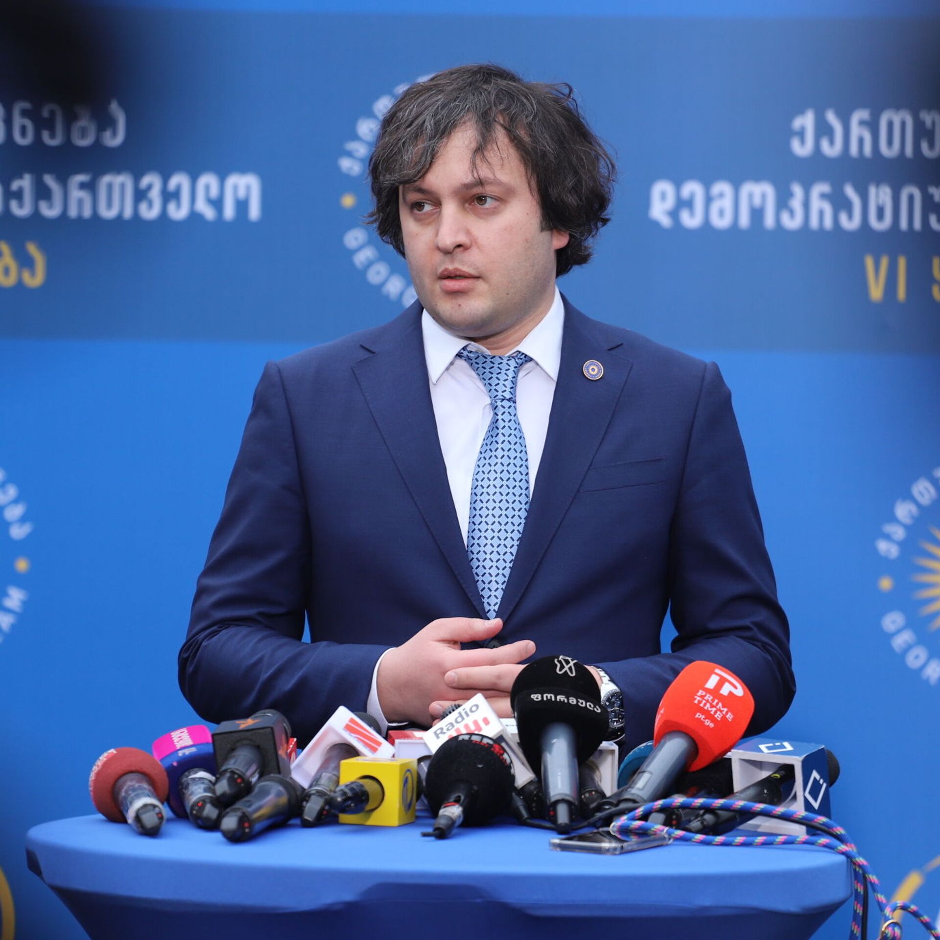 "Грузинская мечта": Грузия не рассматривает введение визового режима с РФ "ни с одной точки зрения"  