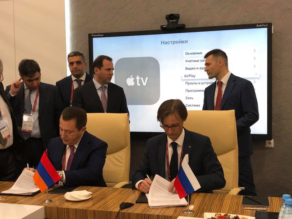 Военное ведомство Армении считает «беспрецедентным» производство новых образцов автоматов Калашникова в Армении 