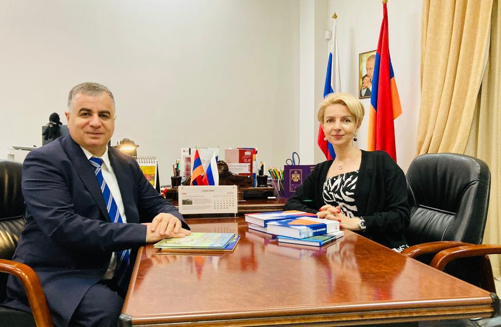 21 июня состоялась деловая встреча Торгпреда России в Армении Анны Донченко с Председателем Общественной организации ДИАЛОГ Юрием Навояном 