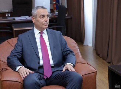 Масис Маилян выдвигает свою кандидатуру на президентских выборах в Арцахе 