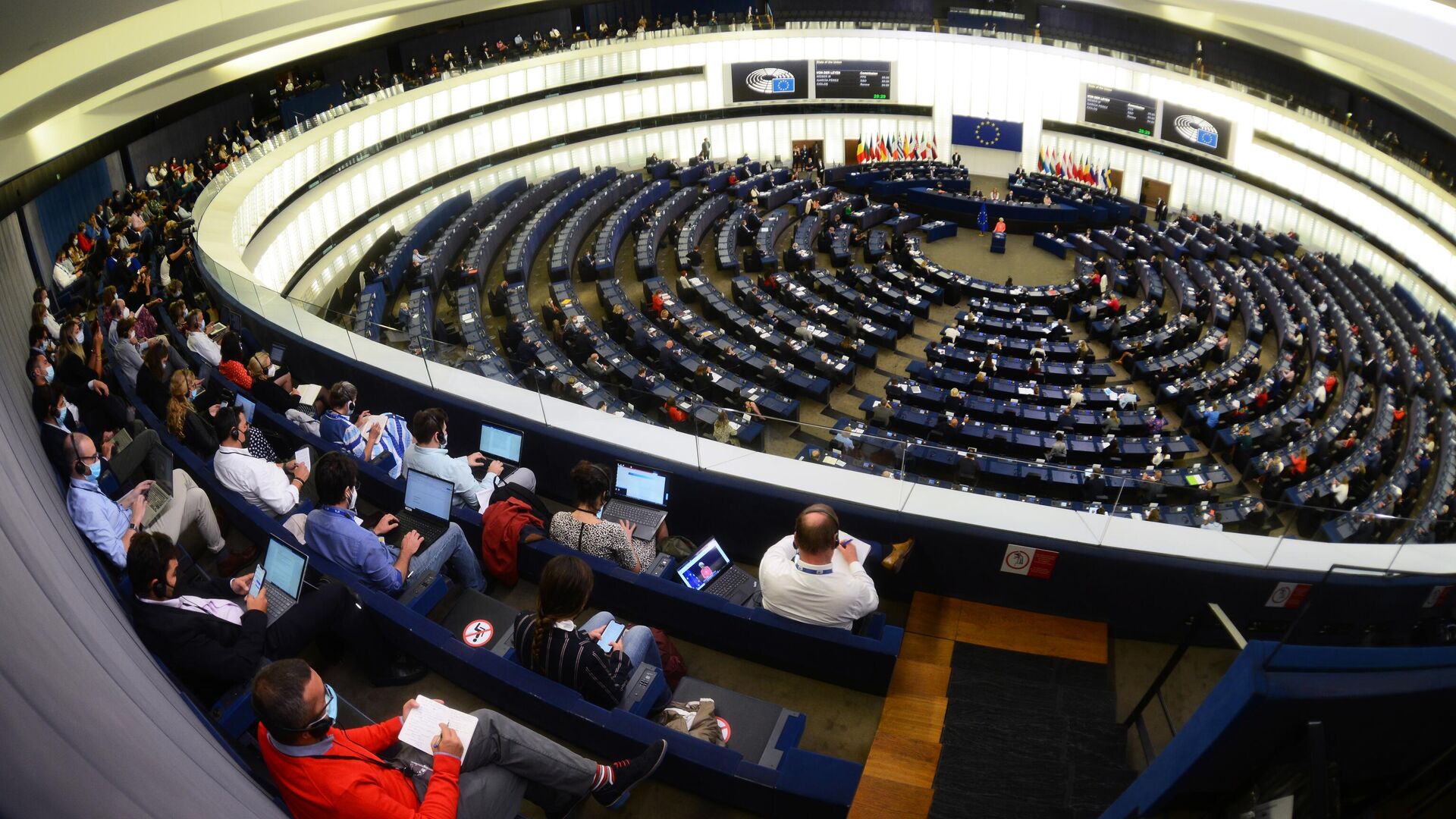 Делегаты Франции в Европарламенте призвали срочно приступить к действиям и предотвратить новую войну 