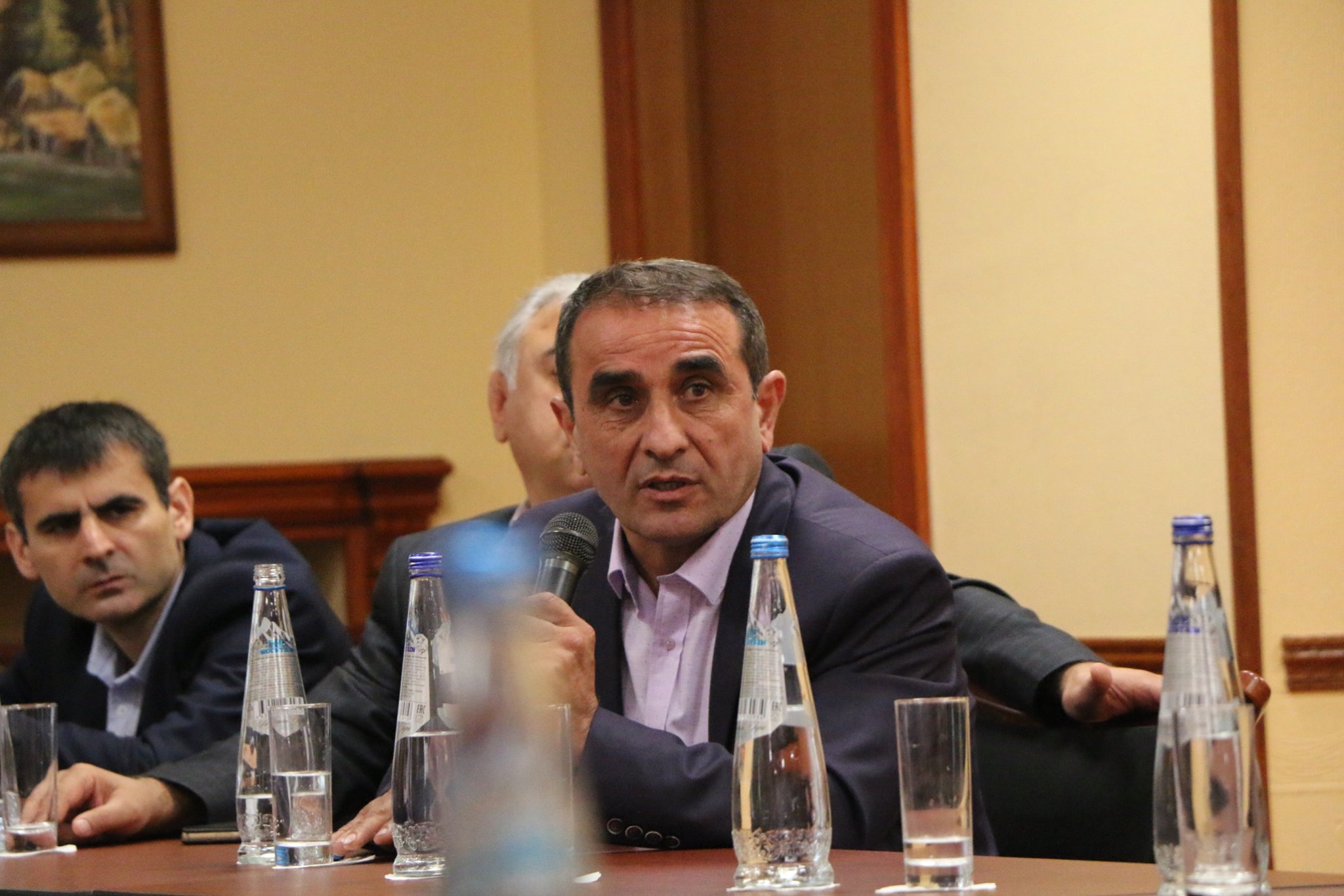 Директор армянской школы подмосковного Подольска рассказал о достижениях и проблемах учебного заведения 
