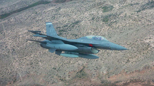 Минобороны Армении опровергло отработку турецкими F-16 "удара по Еревану"  