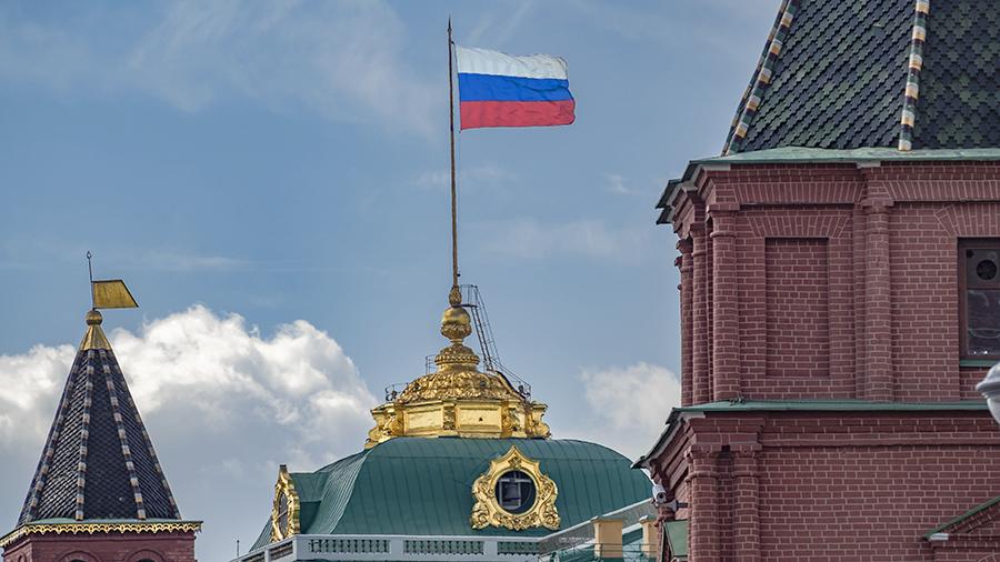 Кремль: Нельзя исключать угрозу отключения России от SWIFT 