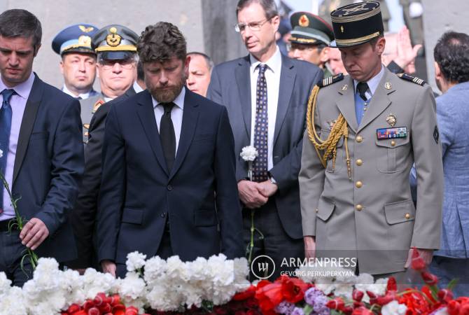 Посол Франции в Армении сделал запись, посвященную годовщине Геноцида армян 