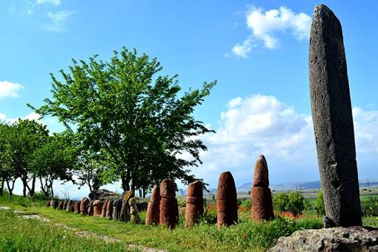 На платформе Heritage Science опубликовано новое исследование, касающееся камней-драконов на Армянском нагорье 
