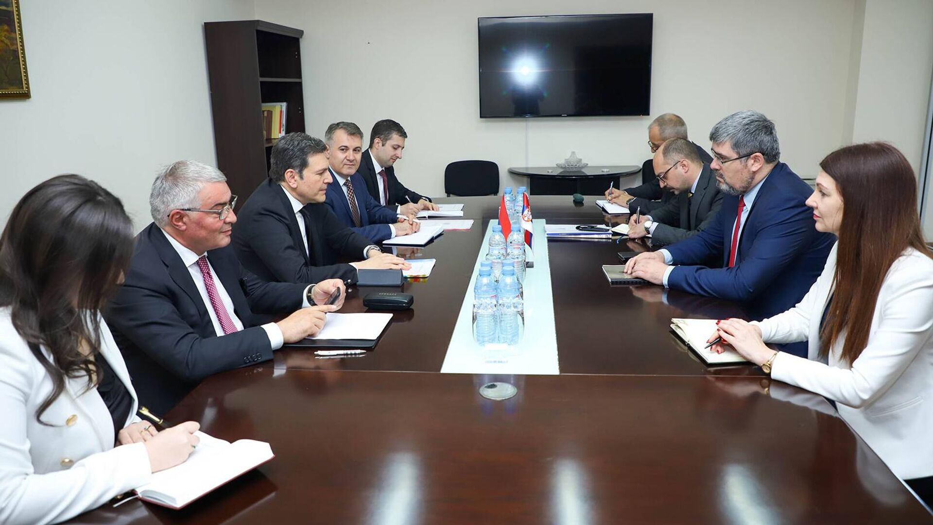 Между МИД Армении и Сербии прошли политические консультации  