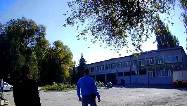 При взрыве в керченском колледже погибли десять человек 