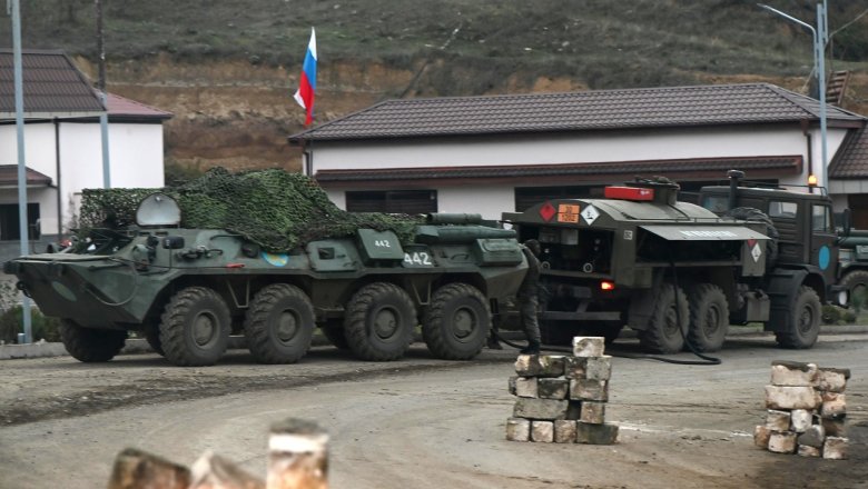 Захарова: Баку за несколько минут до начала боевых действий в Карабахе предупредил российский контингент 