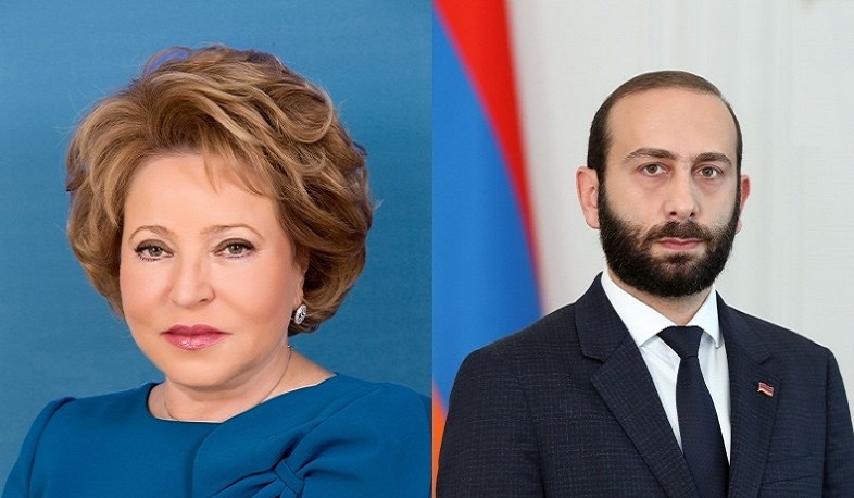 Матвиенко поговорила с Мирзояном: "Москва рассчитывает на мирное урегулирование ситуации в Армении"  