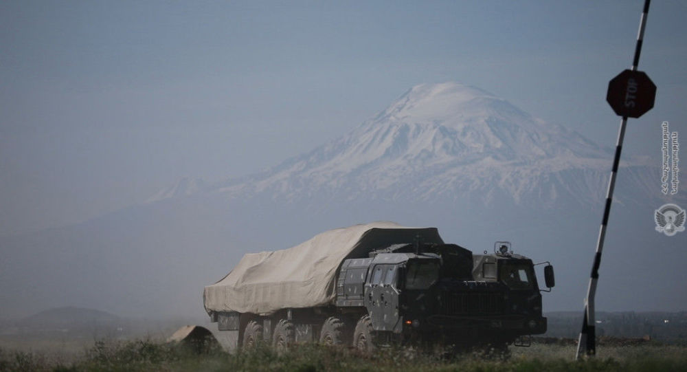 Армения заявила о строгом соблюдении перемирия в Карабахе: Нужны механизмы контроля 