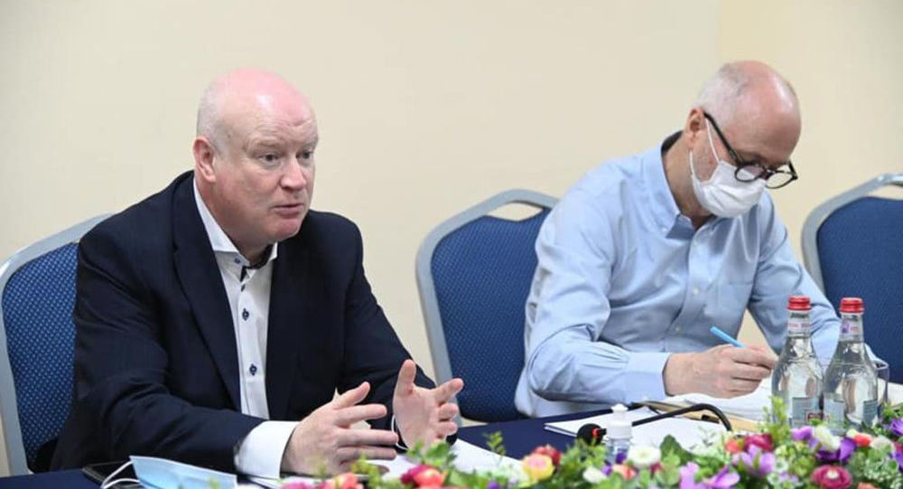 Спецдокладчик ПАСЕ обсудит в Баку проблему армянских пленных  