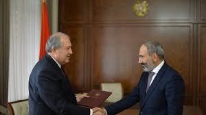 Президент и премьер-министр Армении посетят Грузию 