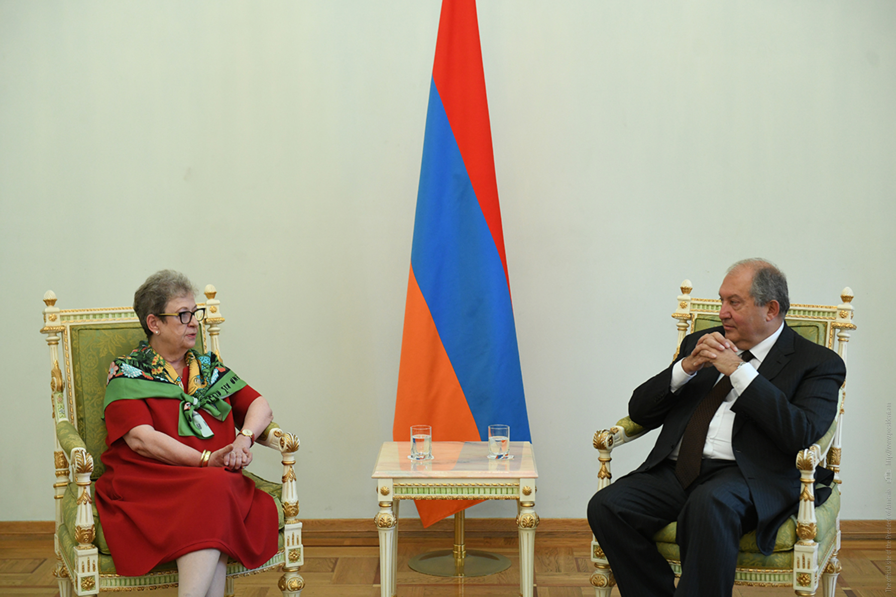 Президент Армении обсудил региональную безопасность с послом ЕС 