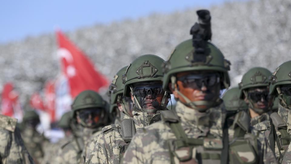 103 отставных адмирала турецких военно-морских сил выступили с заявлением 