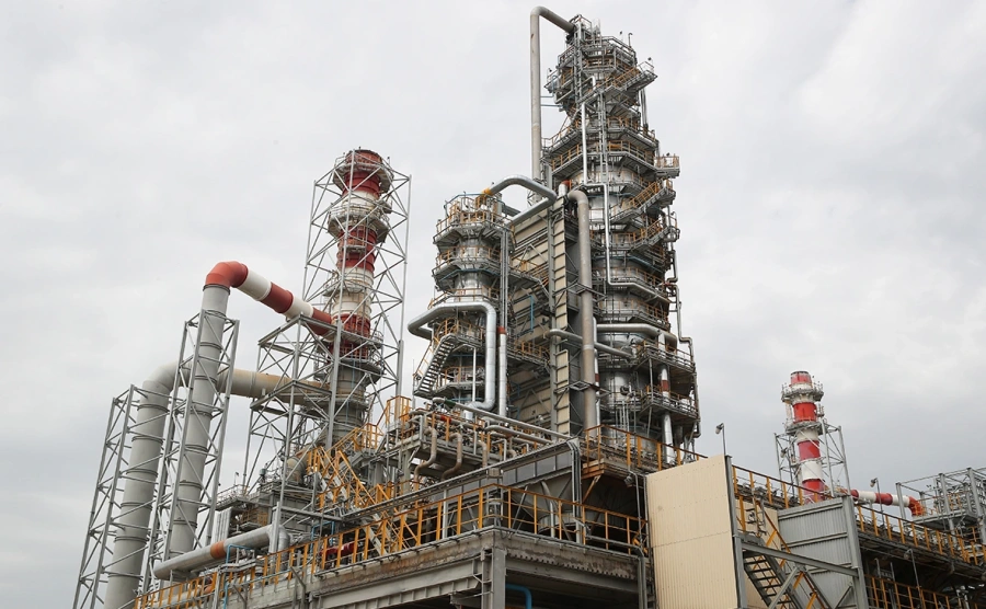 Нефтеперерабатывающий завод группы компаний «Славянск ЭКО» частично приостановил работу после атаки беспилотников в Краснодарском крае 
