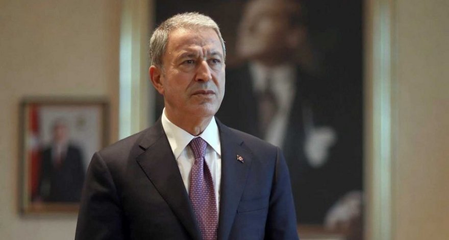 Министр обороны Акар: Турция не допустит ввода военных кораблей в Черное море  