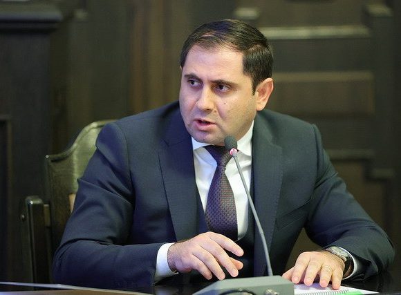 Папикян призвал воздержаться от самодеятельности: ВС Армении ни в чем не нуждаются 