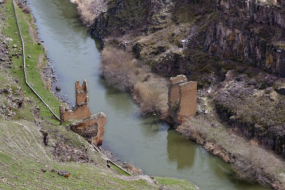 МИД Армении: Анкара передала Еревану свой подход к вопросу о восстановлении Анийского моста 