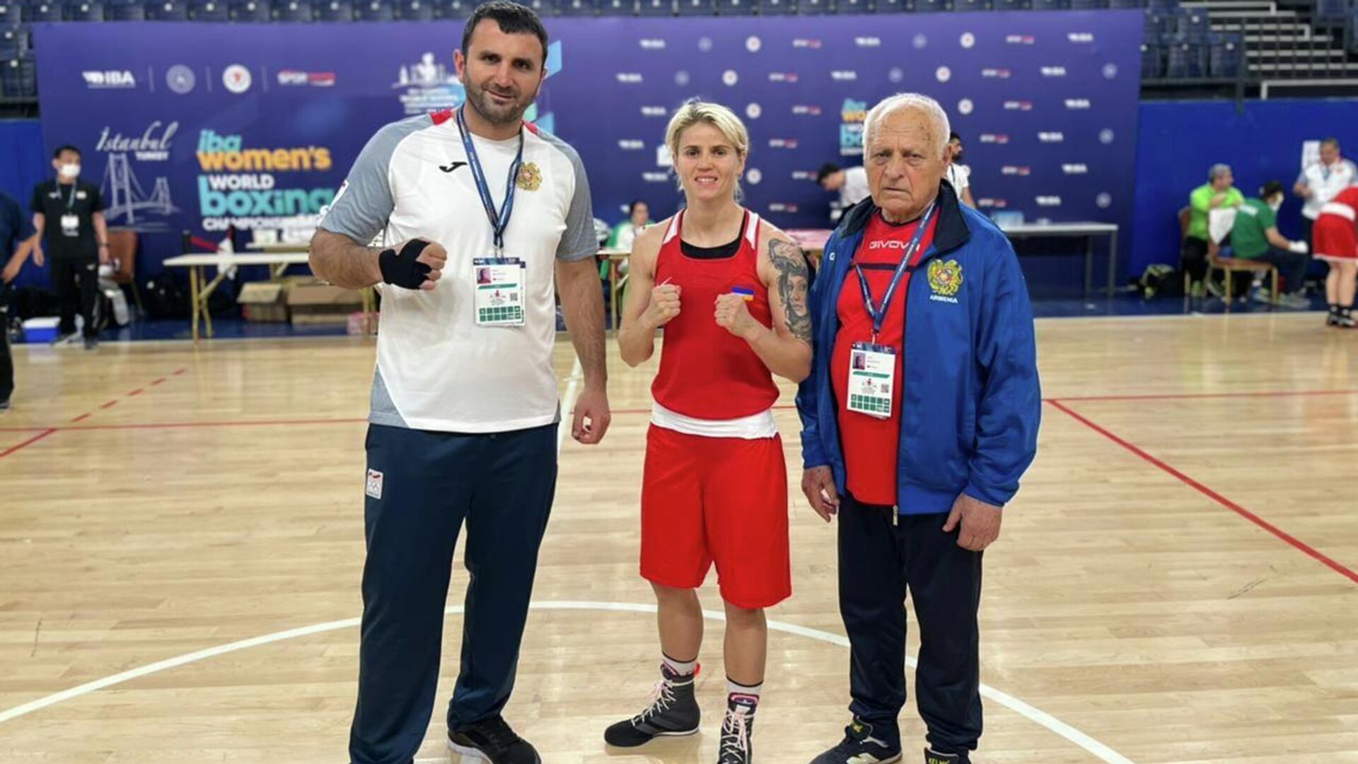 Дебютант сборной Армении Свичева также выиграла первый бой на ЧМ по боксу в Турции 