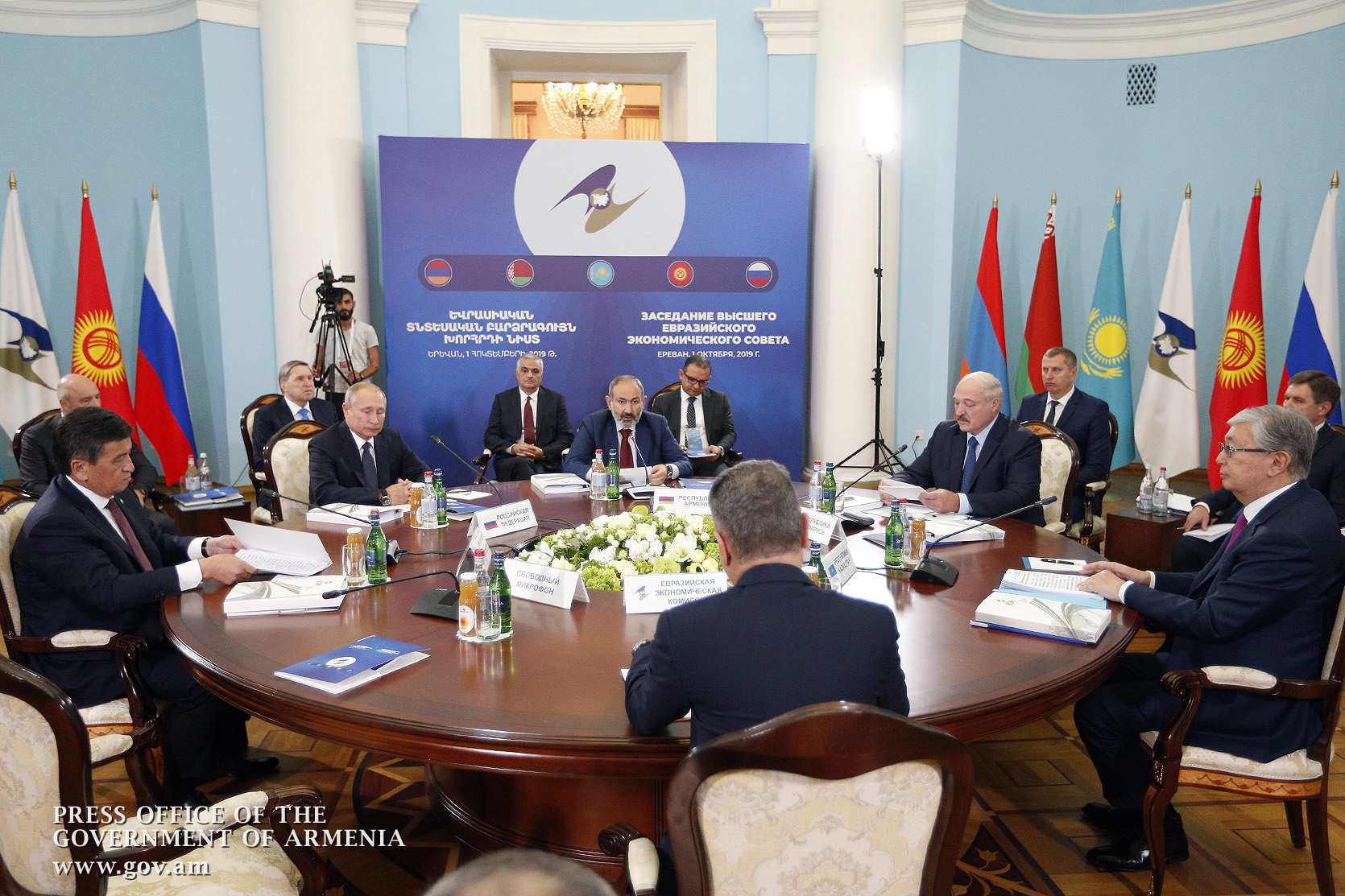 Никол Пашинян: Армения надеется развивать транзитные возможности 