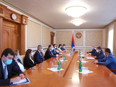 Президент Арцаха принял делегацию МИД Армении 