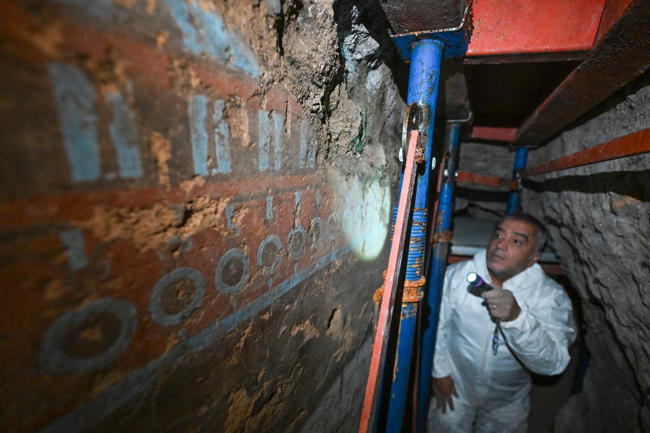 Турецкие археологи обнаружили Урартское подземное скальное святилище в 30 километрах от озера Ван 