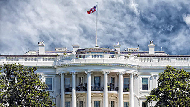 Белый дом: США вышлют 60 российских дипломатов 