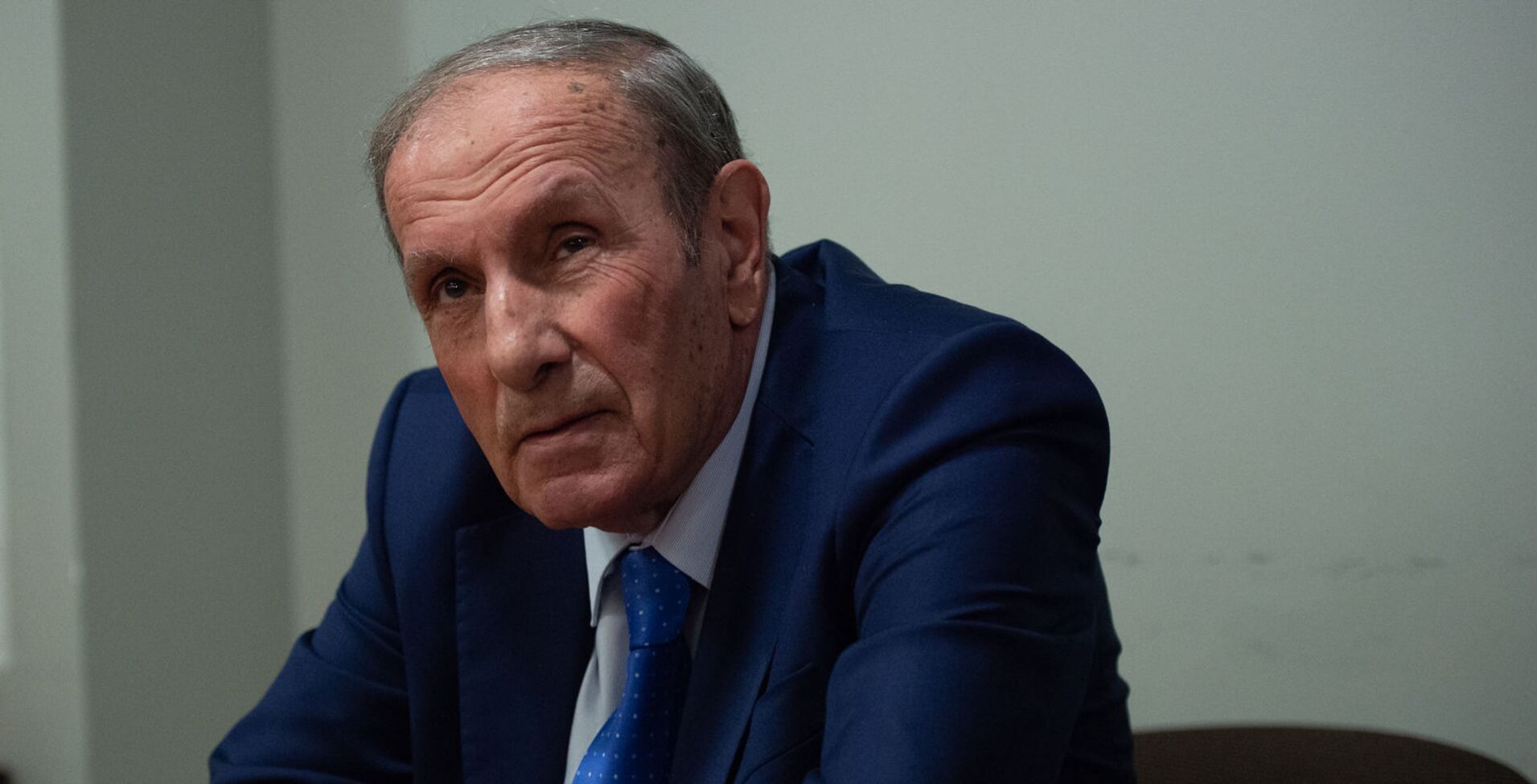 Левон Тер-Петросян призвал правящую партию отправить в отставку спикера парламента Армении Алена Симоняна 