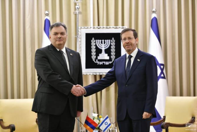 Посол Армении вручил верительные грамоты президенту Израиля Ицхаку Герцогу 
