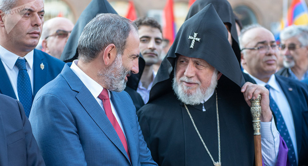 Никол Пашинян ответил РПА: "Католикосу всех армян ничего не угрожает" 