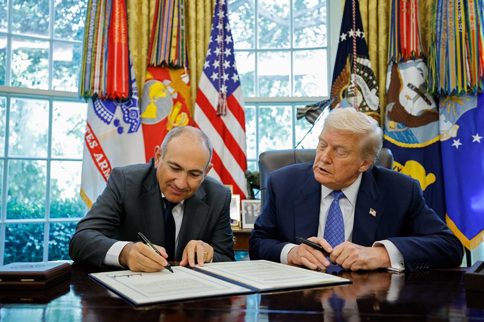 Пашинян подчеркнул особую роль президента США в установлении мира между Ереваном и Баку и разблокировании коммуникаций 