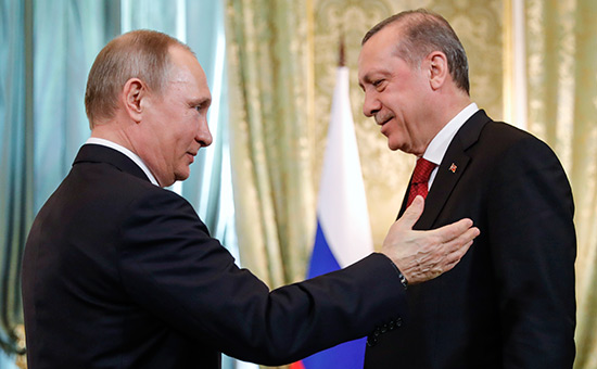 Эрдоган заявил Путину о необходимости тесного диалога разведслужб Турции и России 