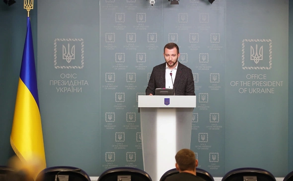 Киев отверг причастность к атаке беспилотников на Кремль   