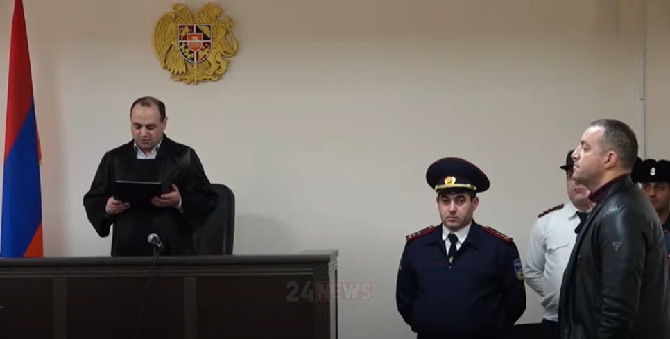 Экс-министр экономики Армении Ваан Керобян помещен под домашний арест на 2 месяца 