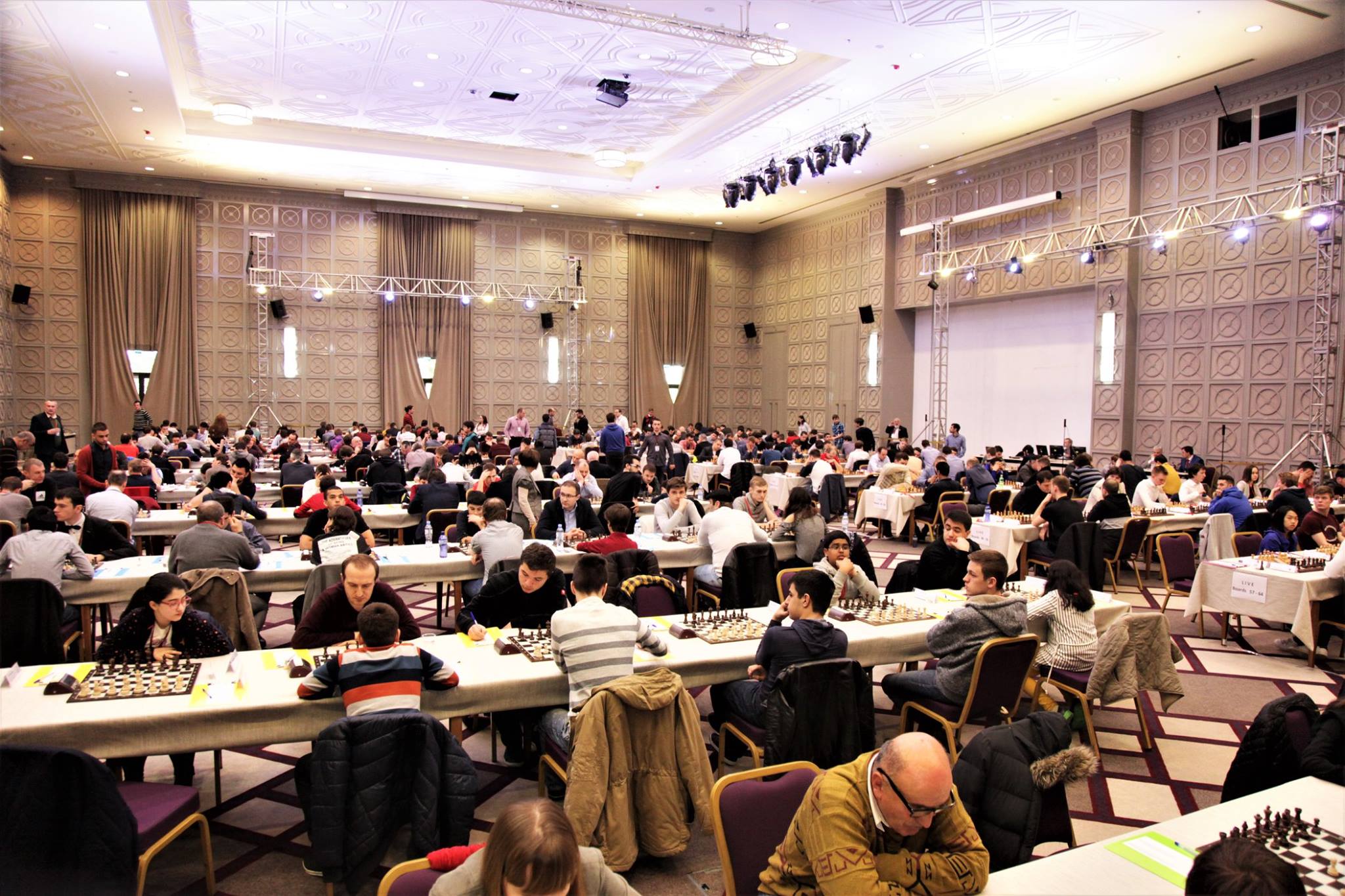 Армянские шахматисты победили турок на олимпиаде в Батуми 