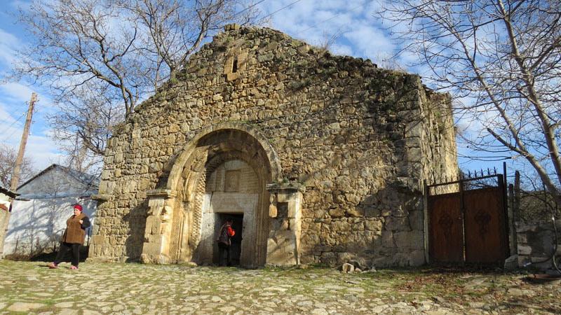 Встреча с Катариной Берндт. Как немецкий ученый оживляет армянскую церковь в Арцахе 