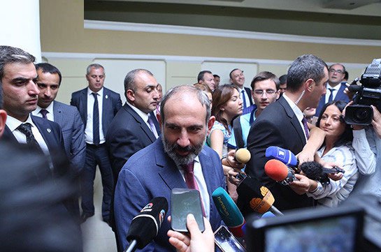 Никол Пашинян: В поздравительном послании Путина Кочаряну нет политического подтекста 