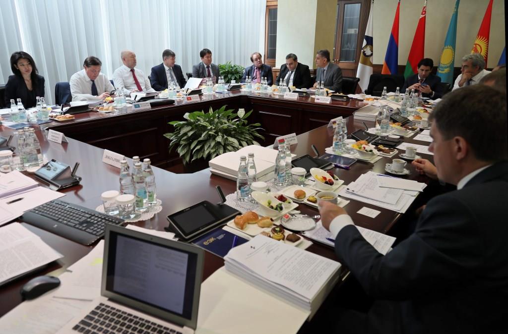 Поддержка еаэс. Евразийский экономический союз (еаэс). Таможенный союз еаэс. Евроазиатский экономический союз. Евразийский экономический союз (евразэс).