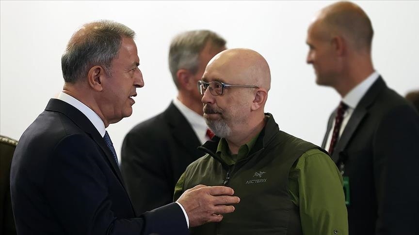 Министр национальной обороны Турции Акар заявил, что Анкара продолжит поддерживать Киев 