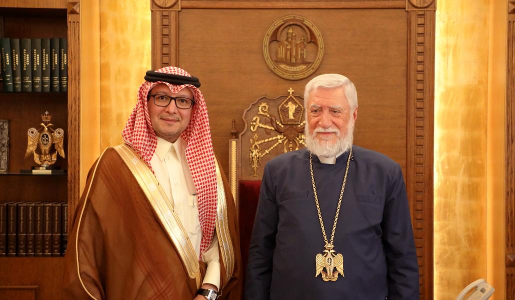 Посол Саудовской Аравии в Ливане посетил Католикоса Арама Первого 