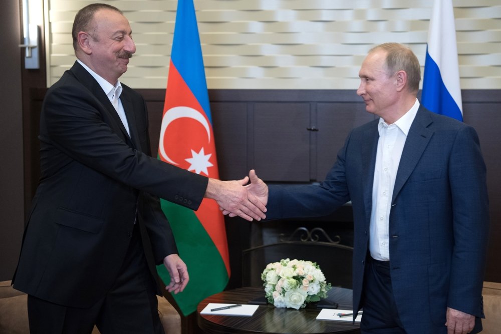 Путин: Россия продолжит содействовать урегулированию конфликта в Нагорном Карабахе 
