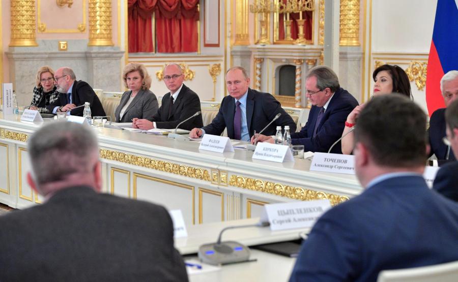 Путин заменил Винокурову и Сванидзе в СПЧ на Коца и Мельникова 