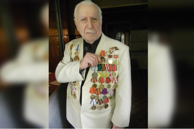 93-летнего ветерана ВОВ Серго Мирзояна избили и ограбили в Тбилиси 