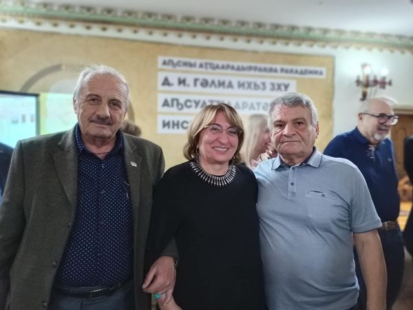 Литераторы Абхазии и Дагестана стали лауреатами конкурса «Армянские мотивы» 