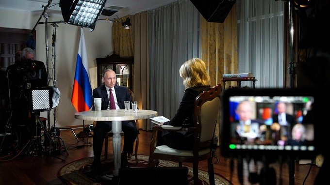 Владимир Путин: В выборы в Америке могли вмешаться "украинцы, татары, евреи"   