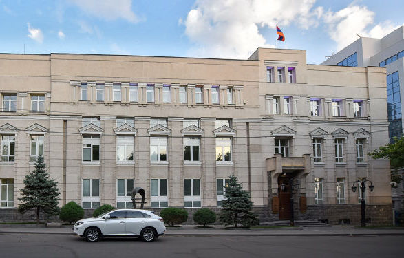 ЦБ: Банки Армении в силах списать участникам войны кредиты на сумму 3 млрд драмов 