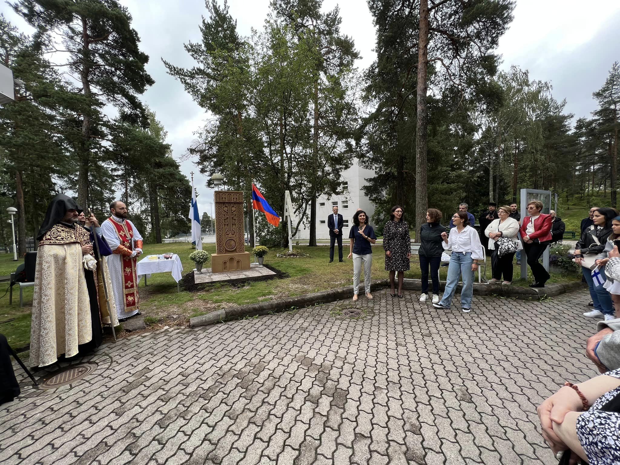 В Финляндии освящен и открыт первый армянский хачкар 