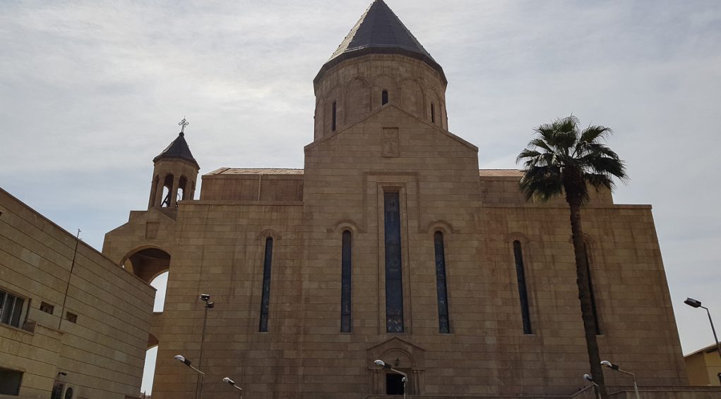 В армянском католическом храме в Багдаде готовятся встретить Папу Римского 